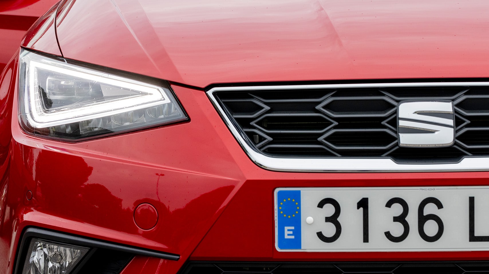 SEAT Ibiza headlamps