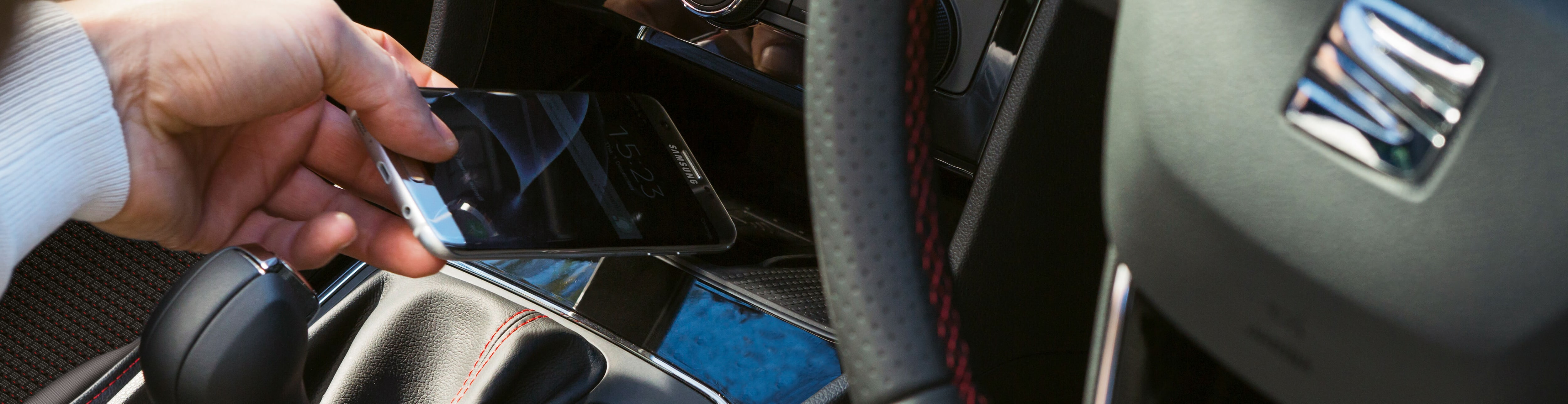 SEAT steering wheel and a smartphone